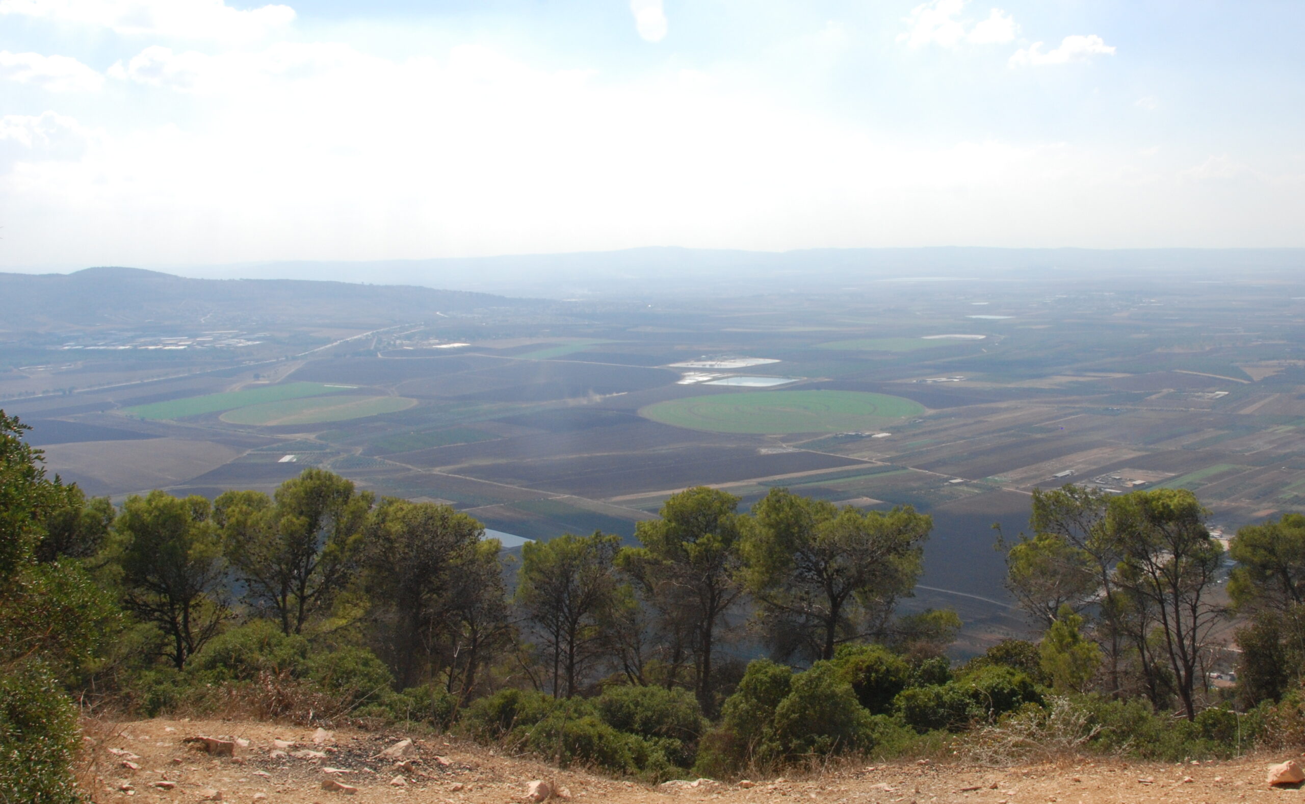 ברק ודבורה – תצפית על עמק יזרעאל